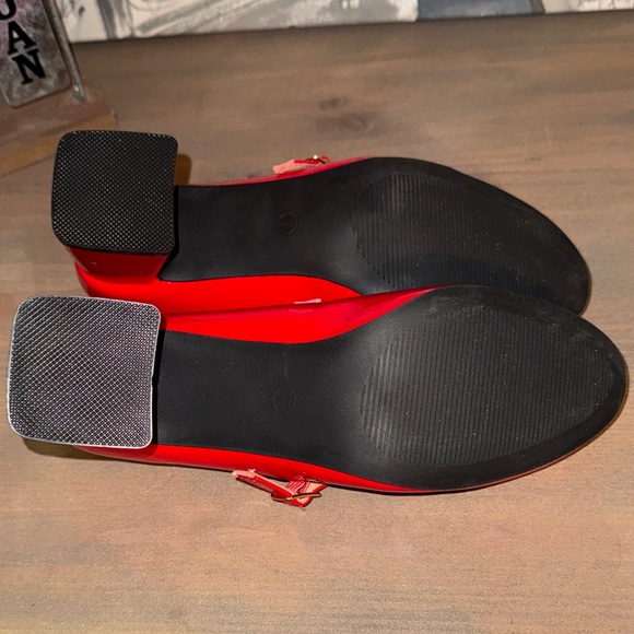 Trary Red Mary Jane Heels - Picture 8 of 8